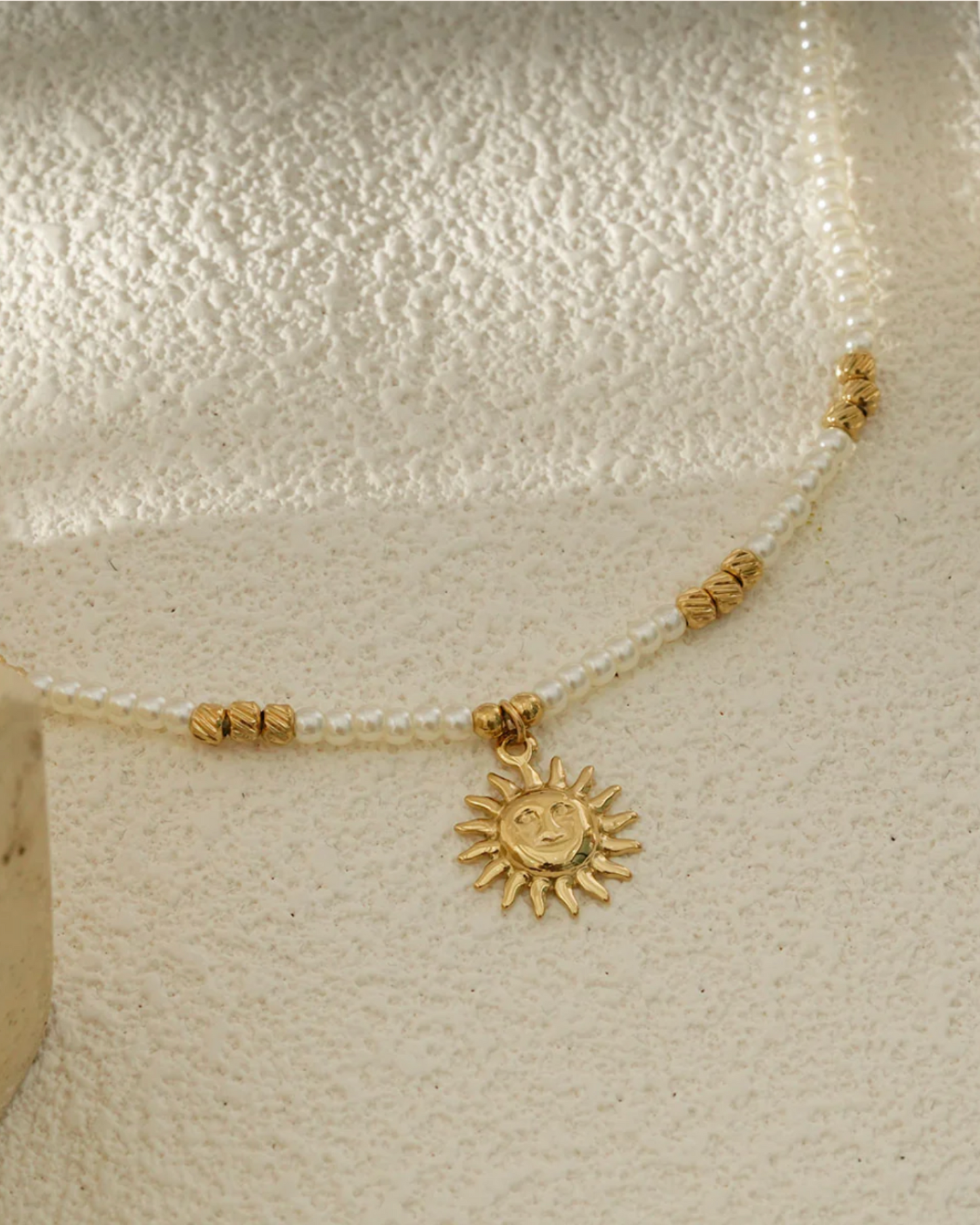 COLLIER TIANA